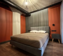 Red room в Color rooms