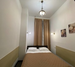 Двухместный номер с 1 двуспальной кроватью №1,2 в Boho Nevsky 132 Hotel
