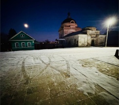 дом с панорамными окнами в Постоялый двор