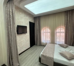 Двухместный номер Standard двуспальная кровать в Отель Roma Yerevan & Tours