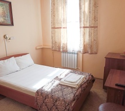 Номер стандарт с 1 двуспальной кроватью в Smart Hotel KDO Оренбург