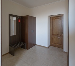 Полулюкс в Лагуна