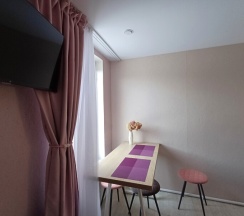 Двухкомнатный с видом, отдельный вход в Аршан