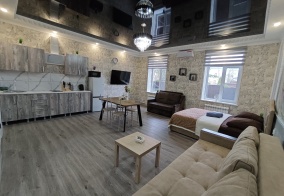 Апартаменты Апартаменты на проспект Красной Армии, 136 в Шахты