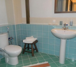 Сьют двухкомнатный с балконом в Таежные дачи