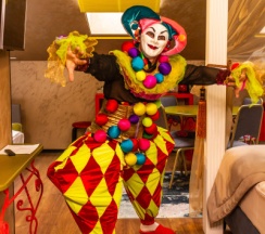 Премиум в За Кулисами