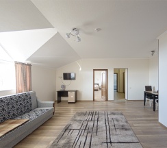 Полулюкс двухкомнатный 402 в Лагуна