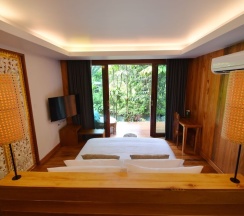 Вилла Superior с видом на канал в The Nine Thipthara Klongson Resort