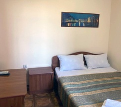Бюджет в Лакоста