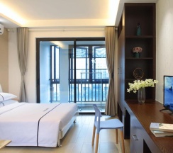 Двухместный номер Superior двуспальная кровать в Green Collection Care Hotel (24 Hours Free Transfer from Meilan Airport/Railway Station)