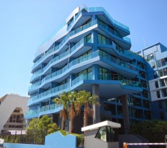 Апартаменты с балконом в Acqua Condominium 2