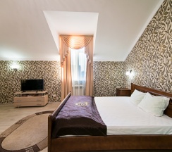 Стандартный улучшенный номер в Hotel X.O.