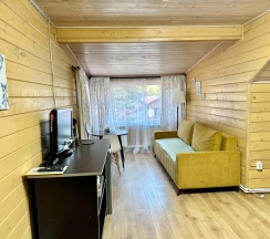 Четырёхместный ОТЕЛЬ 6 в Командор