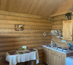 Трёхместный коттедж Standard с красивым видом из окна в Плещеево