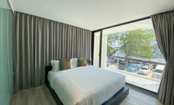 Двухместный номер Standard с видом на море двуспальная кровать в Nirundorn Resort