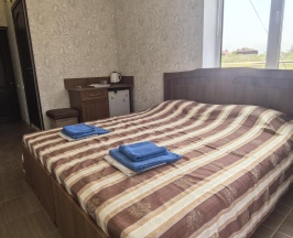 Номер комфорт с 1 двуспальной кроватью в У моря