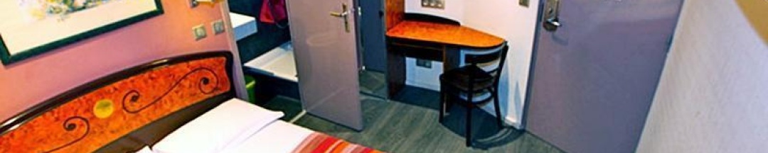 Двухместный номер Deluxe двуспальная кровать в Plug Inn Boutique Hostel