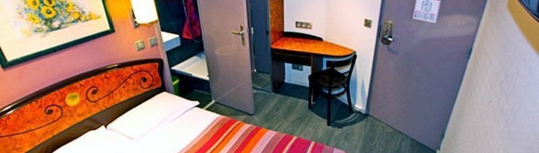 Двухместный номер Deluxe двуспальная кровать в Plug Inn Boutique Hostel