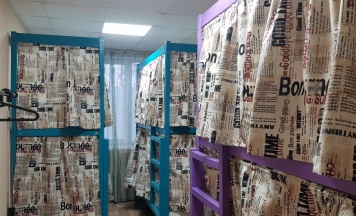 Кровать в общем номере (женский номер) с красивым видом из окна (общая ванная комната) в Оазис сити