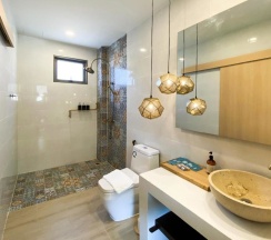 Четырёхместный номер Standard в Wayla Villa Maikhao Beach