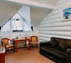 Кедровый дом номер 4 Люкс в Гелион