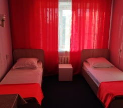Номер стандарт эконом с 2 односпальными кроватями в Maxrooms Купино Сибирия