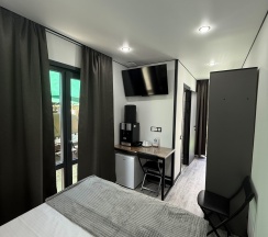 Двухместный номер с двуспальной кроватью в BoxHouse