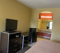 Одноместный номер Standard двуспальная кровать в Redwood Suites