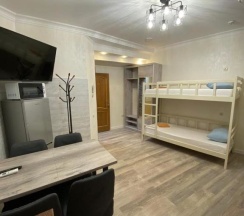 Двухместный номер Economy Цокольный этаж двухъярусная кровать в Парус-Сити