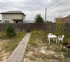 Коттедж с балконом в Barn. House. Chulcovo