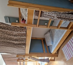 Кровать в 6 местном номере С в Hostelroof_vl