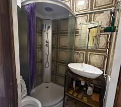 Четырёхместный номер с видом на лес и горы в 7 Небо