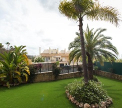 Вилла с 5 комнатами с видом на море в Villas Av Los Altos De Marbella