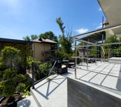 Люкс Апарт с террасой Коттедж c 1 комнатой в Eco Life