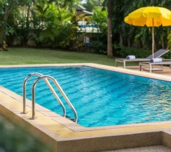 Вилла с 3 комнатами с балконом в Viola Pool Villa