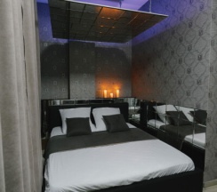 Двухместный Standart с зеркальным потолком в Hotel Black out