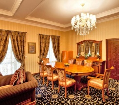 Двухместный люкс Presidential двуспальная кровать в Shah palace