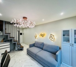 2-уровневая 2-комнатная квартира 1Д в San-Marino