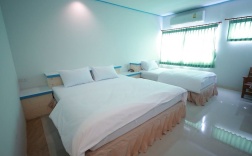 Трёхместный номер Standard в Prachuap Saam Ao Hotel