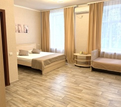 Комфорт, 1 большая кровать в 104 комнаты