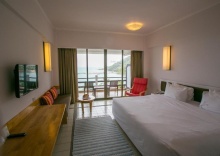 Номер Premier с балконом и seafront в Rayong Resort