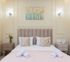 Coral Chic in a New Apartment в Эстет Апарт