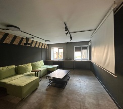 Квартира в Апартаменты на улица Мельникайте, 83