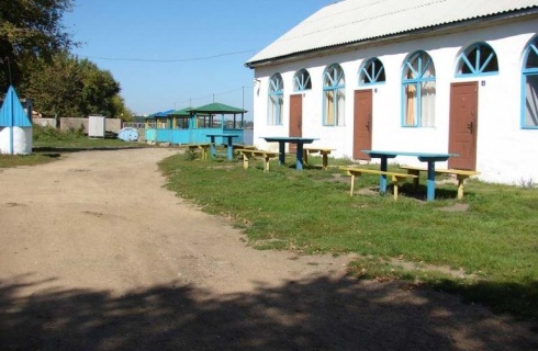с. Астраханка: Турбаза Ханка