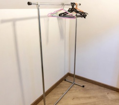 Кровать в общем номере (женский номер) в Чердак