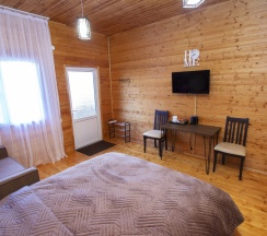 Коттедж "Кипарис" в Кипарис