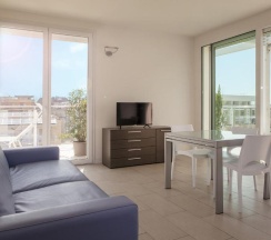 Двухместные семейные апартаменты c 1 комнатой двухъярусная кровать в Residence Sunrise Cesenatico