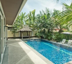 Вилла с 4 комнатами в Tropicana Pool Villa