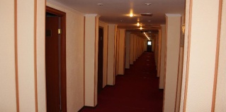 Губкинский: Отель Таланга