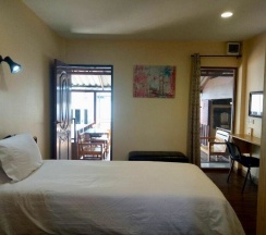 Одноместный номер Standard в Little Guest House Hotel